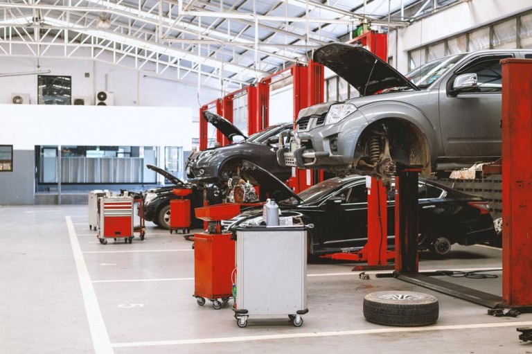 Réparation automobile à Saint-Julien : transparence et expertise